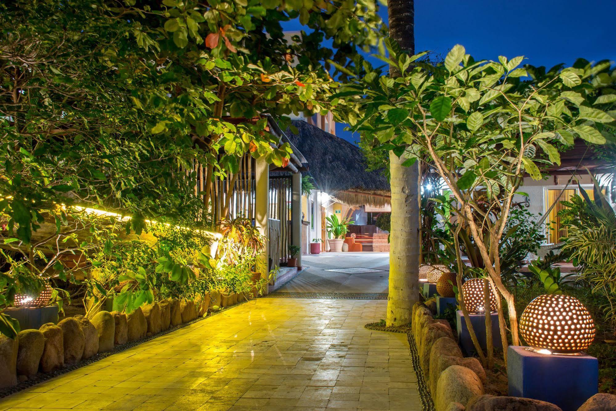 Hotel Meson De Mita Punta Mita Exteriör bild